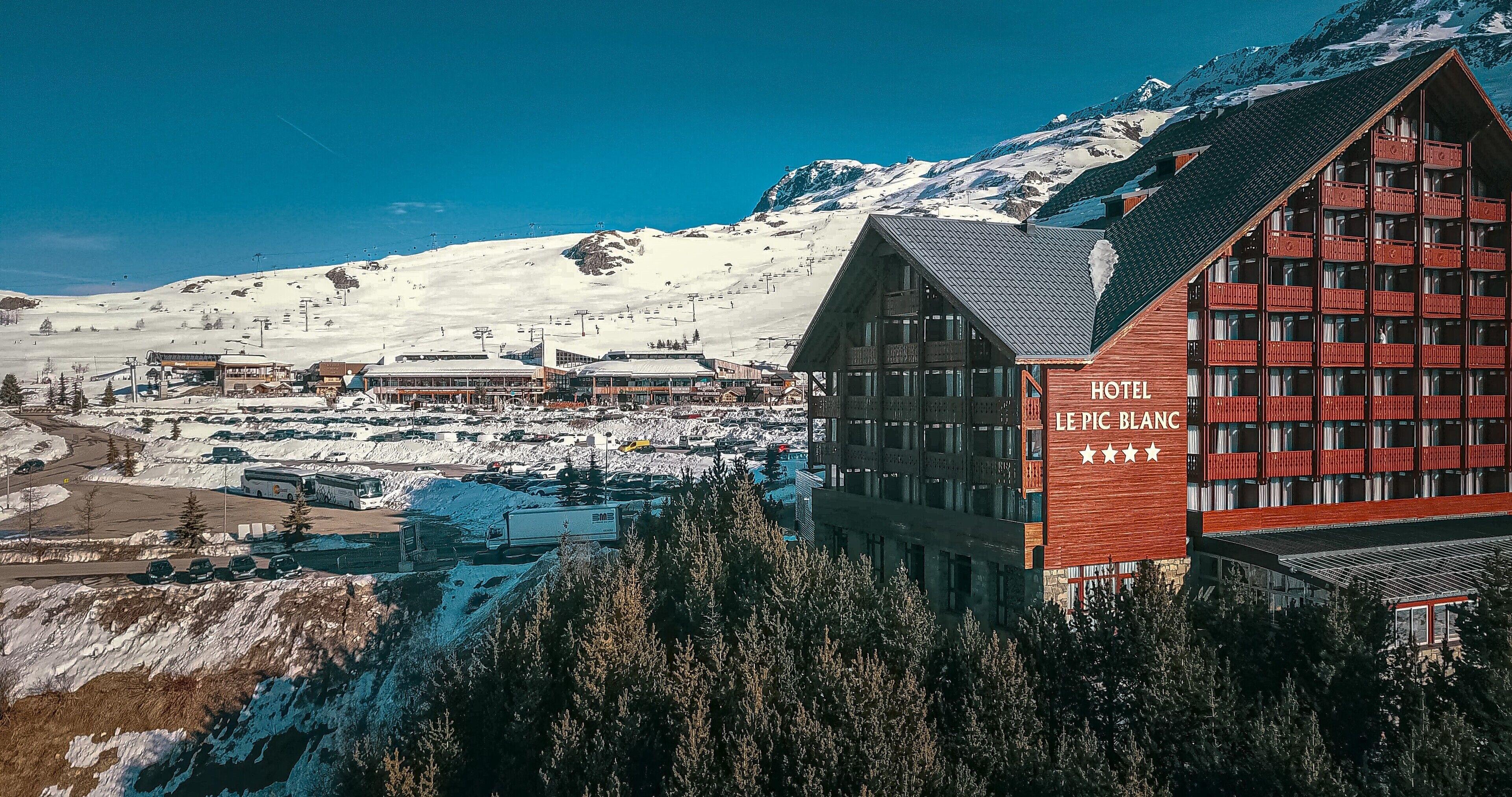 Hotel Le Pic Blanc Alpe d'Huez Exterior foto